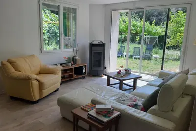 Image de Maison familiale avec grand jardin, en bordure de voie verte