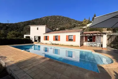 Image de Haus 4 Teil 7 KWARENAUSZĂśGE