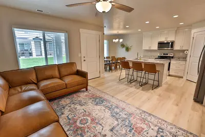 Image de 227 - Bear Lake Escapes. Beautiful Home in an Unbeatable Location