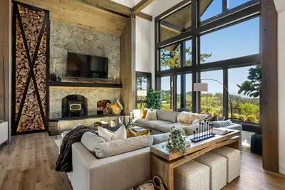 Image de Escape to Wine Country, Luxurious Getaway Awaits!