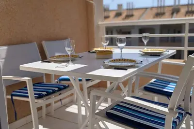 Image de Traditional Two Bed Apart In Torrevieja Tv18