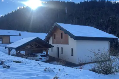 Image de Luxurious new villa with sauna and jacuzzi