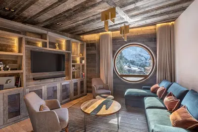 Image de Luxueux appartement 7 pièces, 12 pers, piscine, sauna, ski-in\/ski-out, services premium
