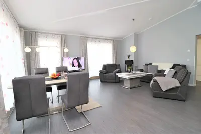 Image de Ferienwohnung mit 2 Balkonen nur Wenige Schritte bis zum Strand
