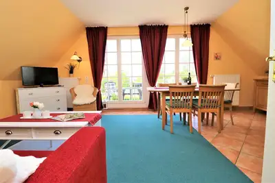 Image de Ferienwohnung mit Balkon und Boddenblick, Direkt am Hafen von Wustrow