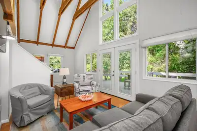 Image de Just Listed Priced To Rent 4bd Ac Walk To Beach Book Now!