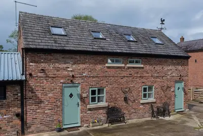 Image de A charming and peaceful, newly renovated barn conversion, located in a beautiful corner of Cheshire;