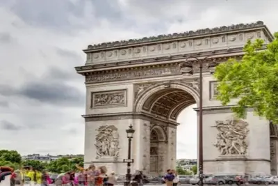 Image de 115m² Champs Elysees Residence Just a Stroll from Arc De Triomphe