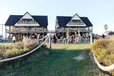 Image de Crystal Beach Resort