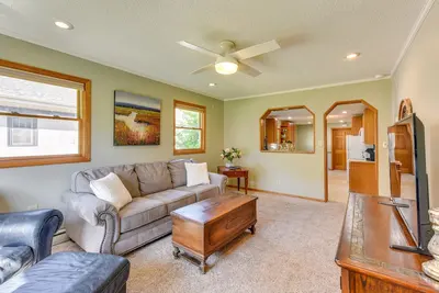 Image de Dog-Friendly Watertown Vacation Rental w/ Deck