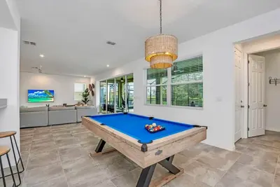 Image de Solara Savings 2025 9br Home w/private pool & games for 18 - Clubhouse Included