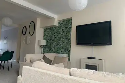 Spacious Lancaster City Centre Hide Away With Garden