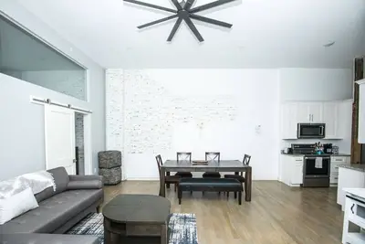 Image de Beautiful Old Port Apt-Downtown