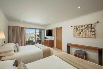 Image de Relaxing Getaway Away! Swimming Pools, Pet-friendly, Free Parking, Beachfront!