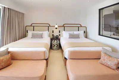 Image de Comfort and Relaxation! Oceanfront, Infinity Pool, Pet-friendly, Free Parking!