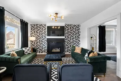 Image de Mt. Washington Newly Renovated Home with Amazing character! Come make memories!