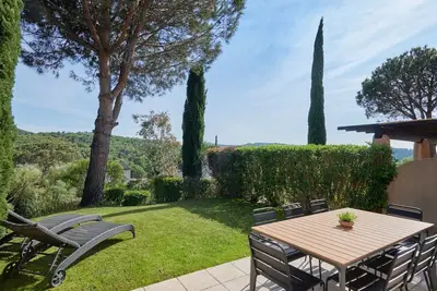Image de Saint Tropez Golf - Maison Bougainvillier