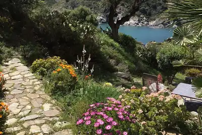 Image de Appartement de vacances \"La Nicrom\" avec vue sur la mer, piscine partagée et Wi-Fi