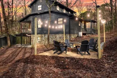 Image de Gorgeous Mtn Views w/Hot Tub, Fire Pit + Game Room