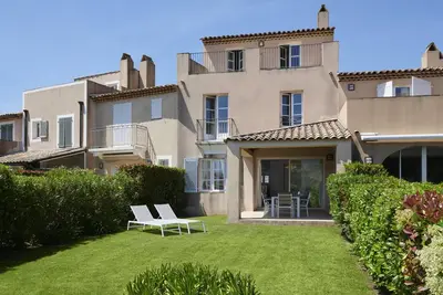Image de Saint Tropez Golf - Maison PrimevĂŞre