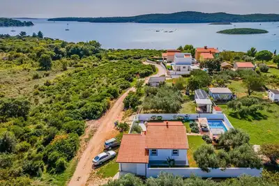 Image de Maison de vacances Pomer pour 1 - 4 personnes avec 2 chambres à coucher - Maison de vacances