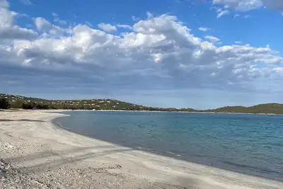 Image de La plage idyllique au bout de la rue! ! ! !