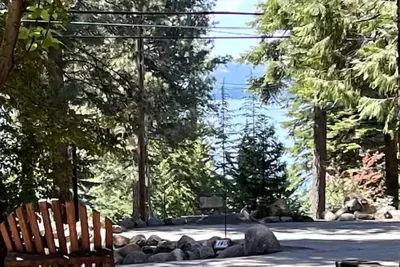 Image de 6 Apple Cottage in the pines