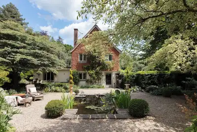 Image de Nest Cottage, an idyllic one bedroom cottage