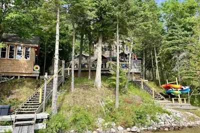 Image de Anchor Lodge: Your Ultimate Summer Retreat: Swim, Kayak, and Relax!