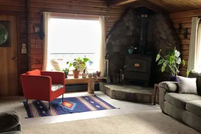 Image de Good Vibes Cabin - washer\/dryer, home gym, full kitchen, large deck!
