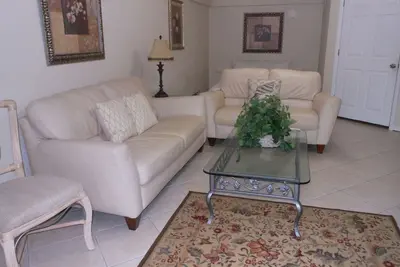 Image de Cozy Florida getaway close to the beach
