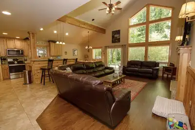 Image de Mt Hood Village! Close to Golf and Skiing. Hot Tub+Dog Friendly