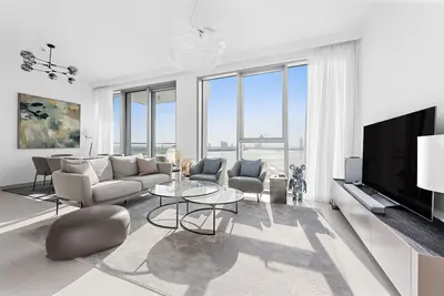 Image de Luxus Wohnung mit Aussicht auf den Harbour, Meer & Downtown / Burj Khalifa