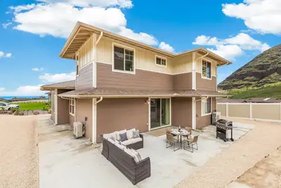Image de Tranquil Vacation Home in Makaha Valley Near Beach w/Exterior Dining & Bbq