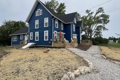 Image de Make time for Lake Time! Close to all Ferries, Beaches, Parks & Cedar Point!