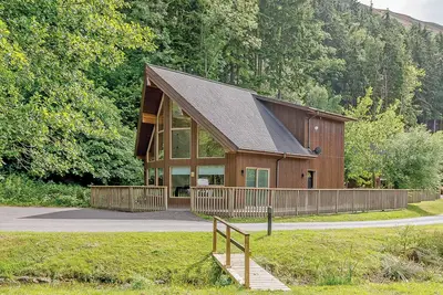 Image de Saltspring Lodge Log Burner