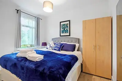 Image de Mordern & Comfy Apartment-Well located by stations
