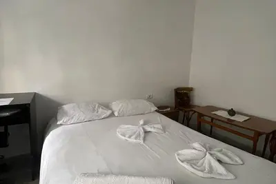 Image de Simple and comfortable bedroom in Shkoder