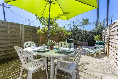 Image de Villa beige 3 étoiles à 3' plage