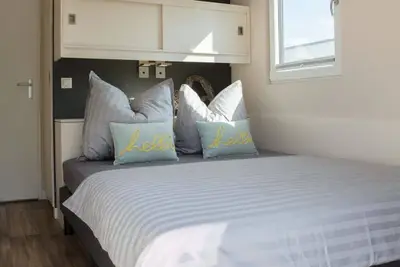 Image de 5. floating vacation home Lutki - Floating vacation homes Gräbendorfer See
