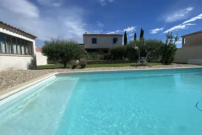 Image de Entre Nimes Avignon Arles - Maison conviviale pour partager de bons moments