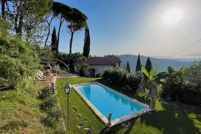 Villa Spenser - CinqueTerre   \nHistoric villa with sea view pool, A/C, 8 pax