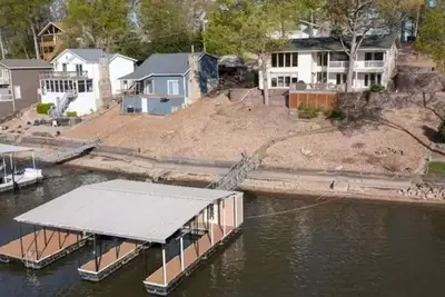Image de --Best House--5br--Double Lot--Walk to H Toads and Shady/Lazy Gators--3500 Sq/F