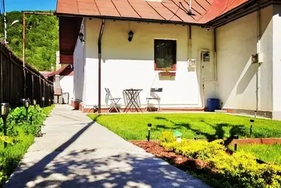 Image de Casa Bunicilor - 3 bedroom house in center Sinaia