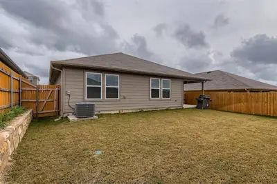 Image de Simple Lovely Home Close to the Airport & Tesla!