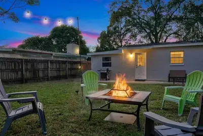Image de Cozy Haven - Adventure Island - Fire Pit/Hammock