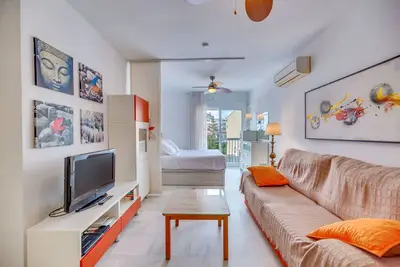 Image de HomeForGuest Bright studio in La Carihuela near the beach