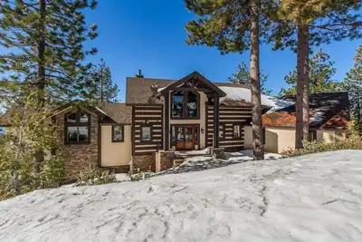 Image de Peak of Perfection at Bretz Mountain Iii