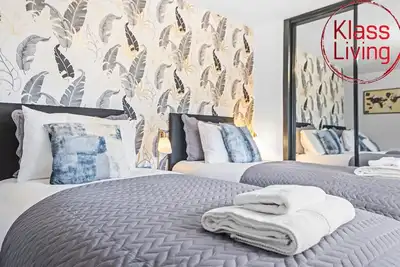 Image de Spacious 2-Bedroom Home with Private Driveway | Ideal for Long Stays