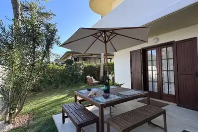 Cozy villa 5 min from the beach